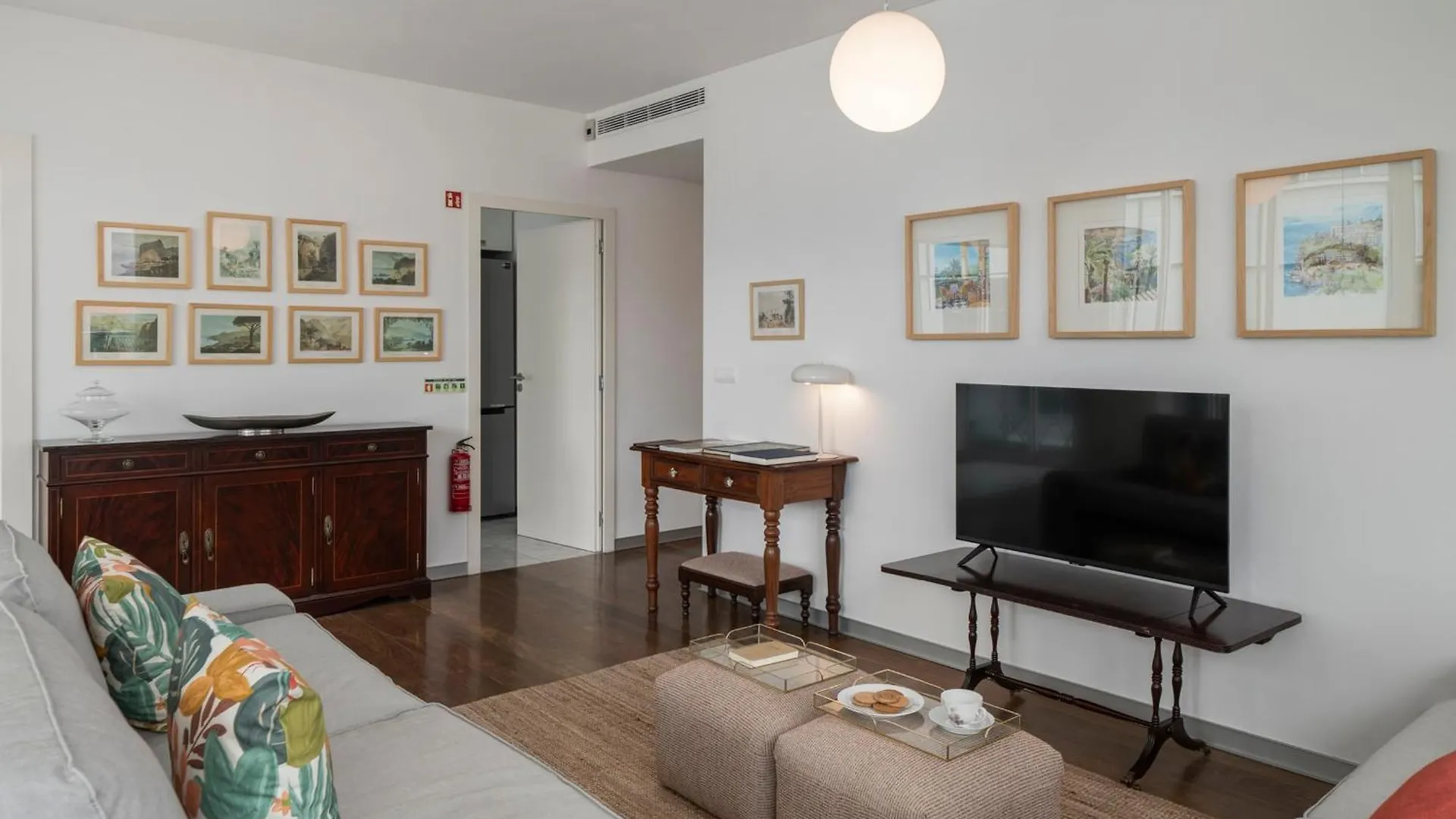 The Plaza Apartment By An Island Apart Funchal